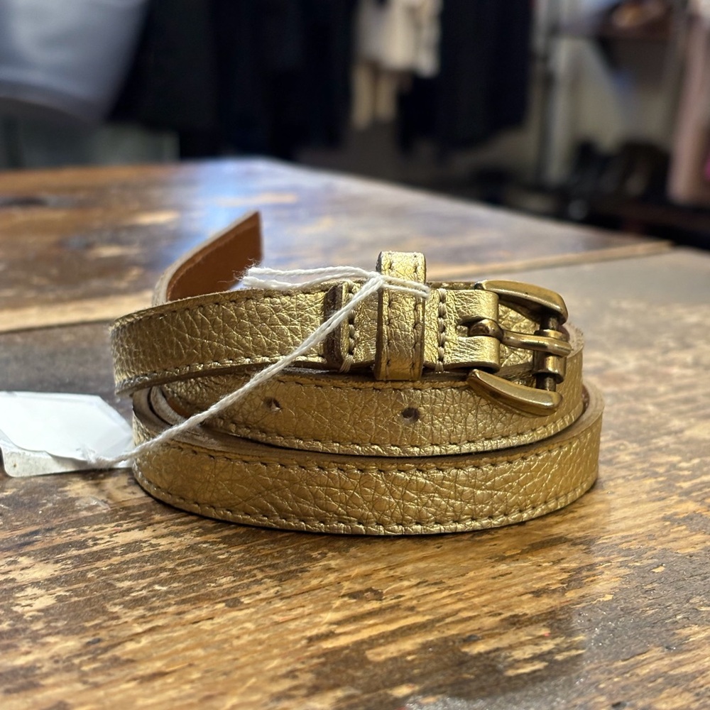 Burberry Skinny Gold Leather Belt
